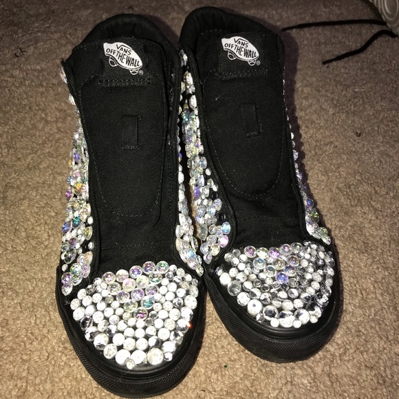 vans - Picture 2 of 6